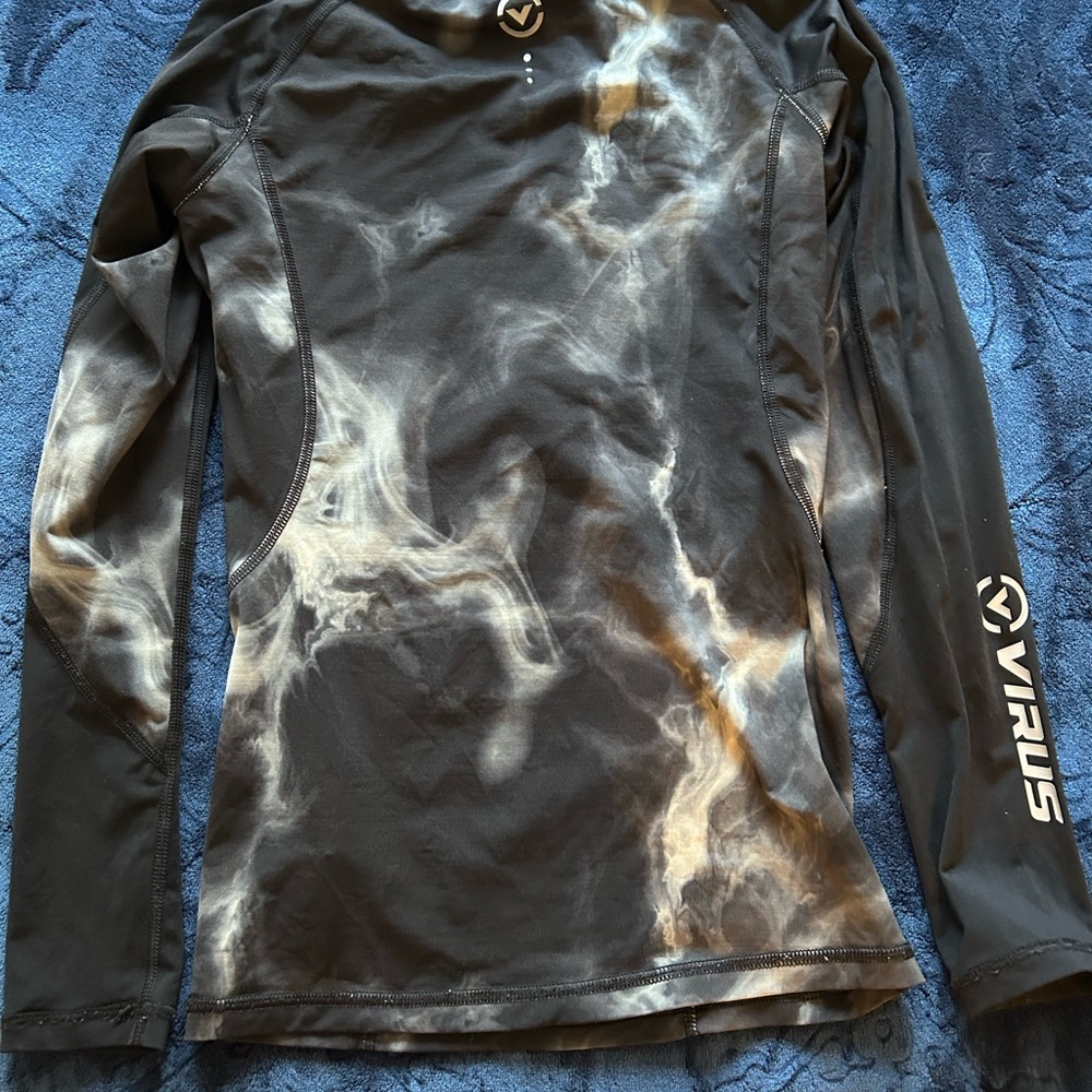 Virus Rashguard & Victory Tech Pants - Picture 7 of 8